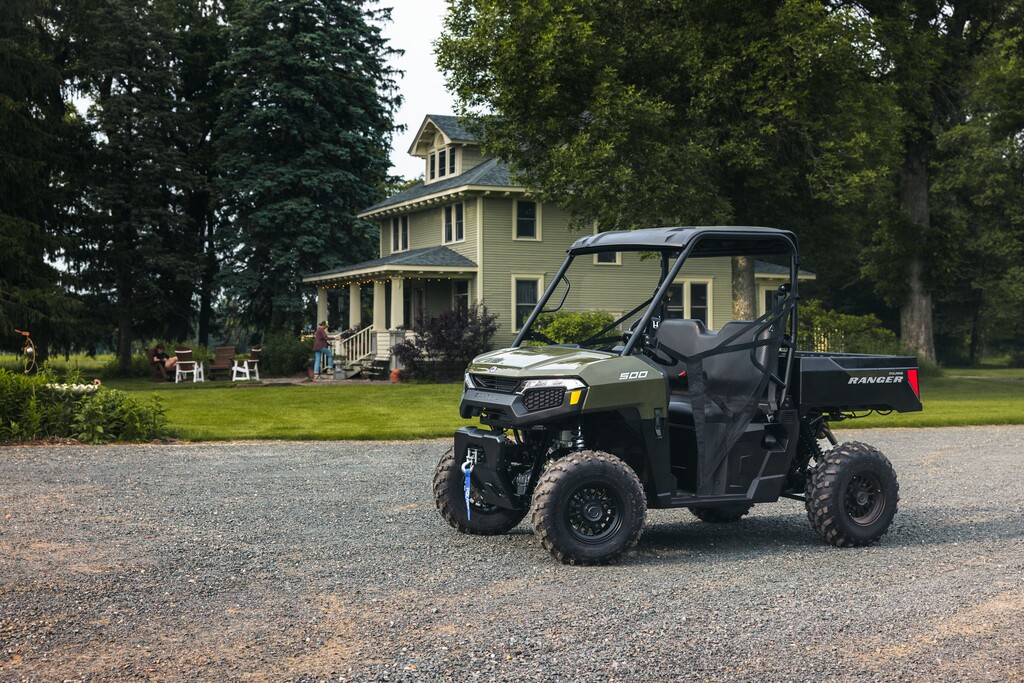 2026 Polaris RANGER 500 Affordable Utility Side by Side WebMedium JPG 2026 orv int rgr 500 sage green image beauty POL11256 00566 (1)